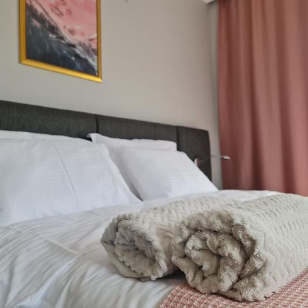 Smart Airport Hostel Arnavutkoy Luaran gambar